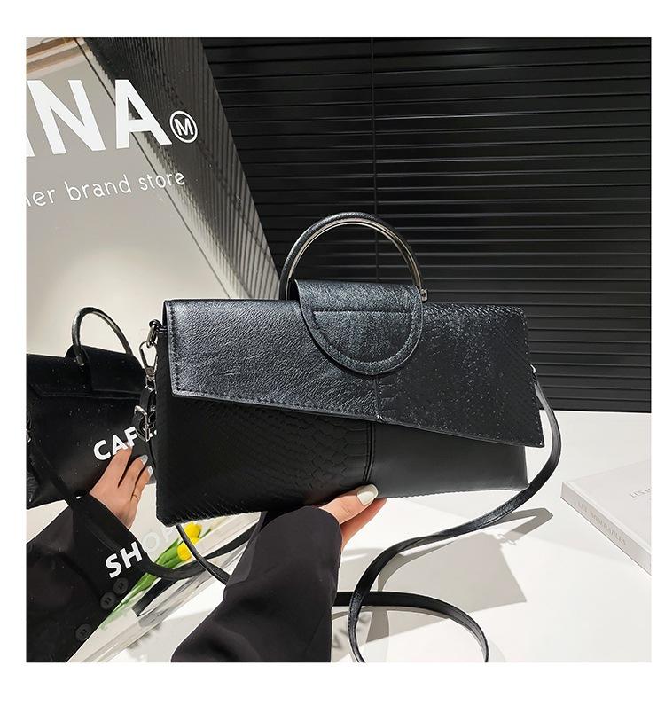 

Женская сумка 2025 Новая женская сумка-конверт с тиснением под крокодила Сумка для ношения в руке Сумка через плечо Женская сумка на плечо Ретро женская сумка чёрный