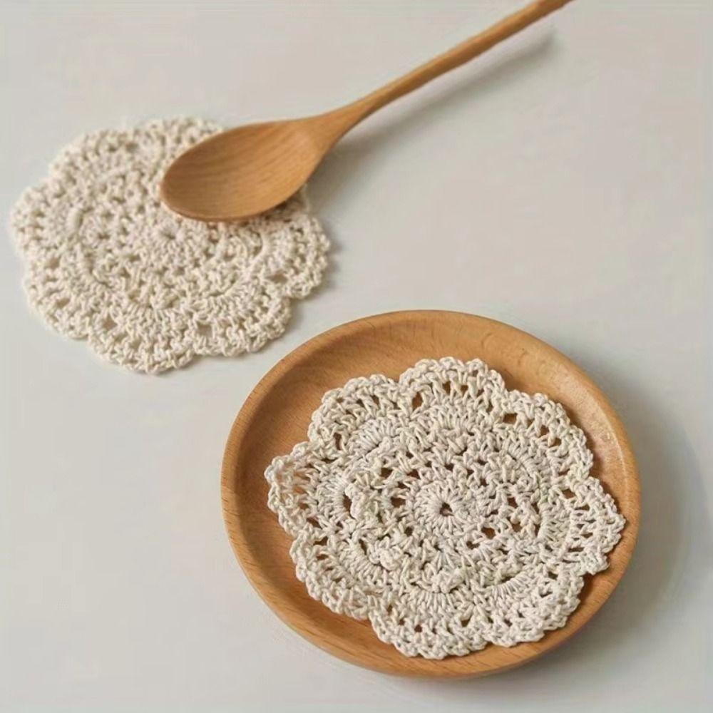2/4Pcs Bohemian Lace Floral Coasters Vintage Round Woven Placemats Drink Coasters Coffee Table