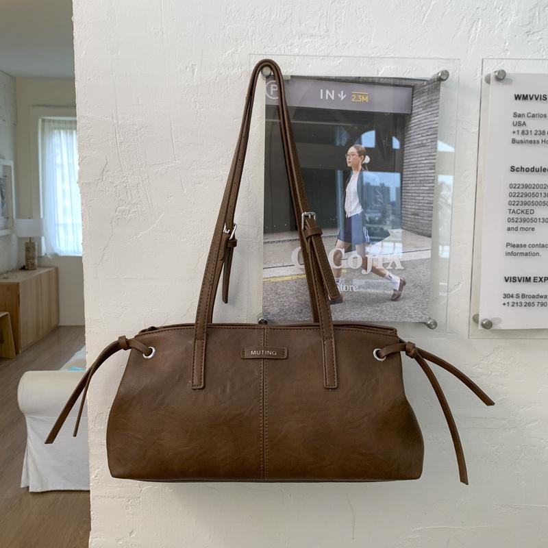 

Простая сумка для поездок на работу, осень-зима, новая, женская, популярная, модная, ретро, подмышечная, на плечо, большая сумка коричневый