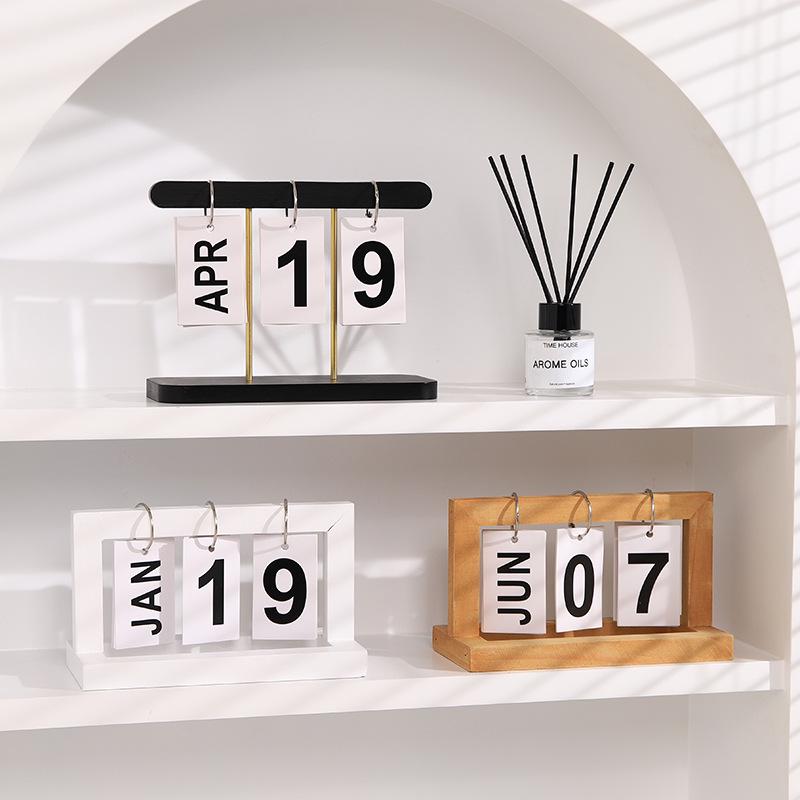 Elegant Wooden Flip Desk Calendar Ornament for Home and Office Decor