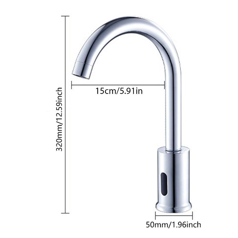 Elegante Rubinetto per Lavello da Cucina in Ottone con Sistema di Miscelazione in Ceramica Fluido e Comoda Leva Estraibile per Uso Domestico