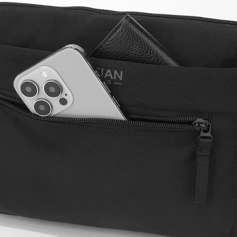 Men's Shoulder Bag Travel Commuter Outdoor Sports Waterproof Messenger Bag Tooling Crossbody Bag