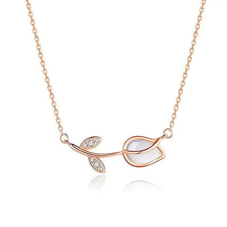 

Elegant Cat s Eye Tulip Necklace - Light Luxury Clavicle Chain for Women, Ideal for Christmas or Birthday Gifts рожевий колір золота