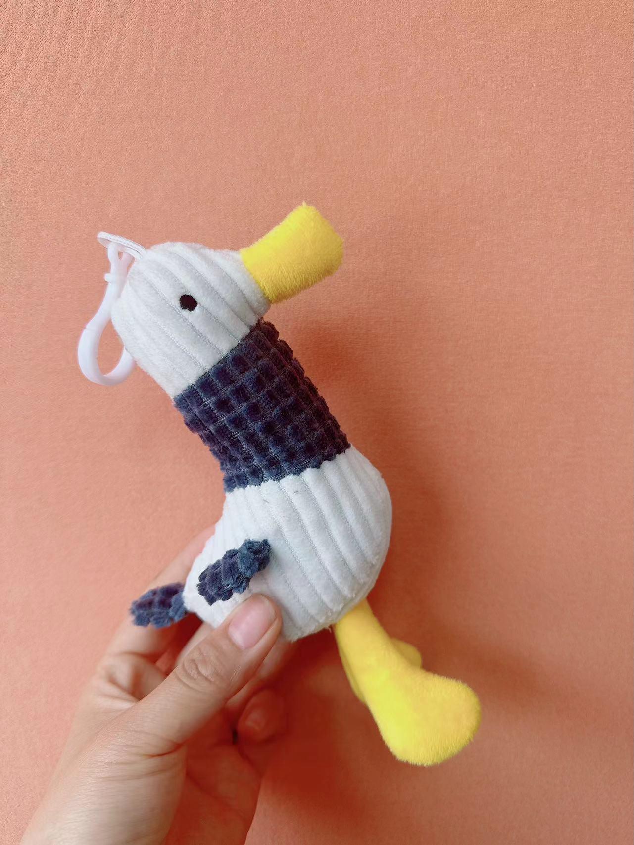 

Плюшевый брелок-кукла Гуфи Дак - Милая мягкая игрушка, подвеска-шарм для сумки 20cm синий/белый