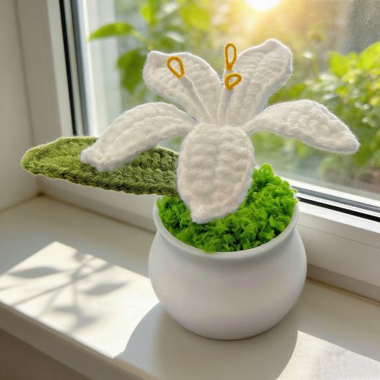 Tığ İşi Saksı Bitkileri Yapay Örgü Zambak Çiçeği Saksısıyla Birlikte El Yapımı Çiçek Hediyesi Anneye Öğretmene Kadın Arkadaşlara Doğum Günü Yıldönümü