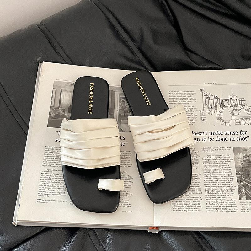 Fashion Versatile Casual Design Sense Sleeve Toe Cool Slippers Women's Summer Retro Pleated Temperament Flat Bottom Half Slippers