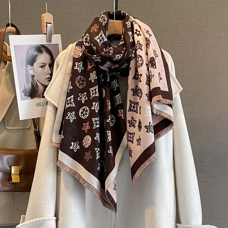 Autumn and winter new imitation cashmere scarf women's versatile neck protector jacquard scarf fashionable warm long fringed shawl