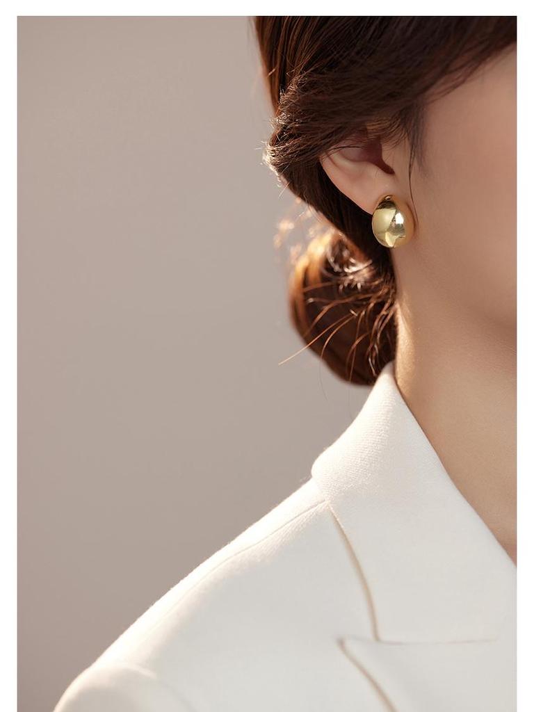 Banyan Tree S925 Silver Hollow Teardrop Earrings - Women's Smooth, Bold, High-end Fashion Statement