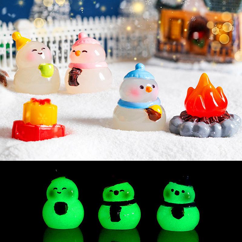 1Pc Diy Dollhouse Decoration Mini Luminous Resin Christmas Cute Bonfire Snowman Ornament Glow In The Dark Miniature Figure