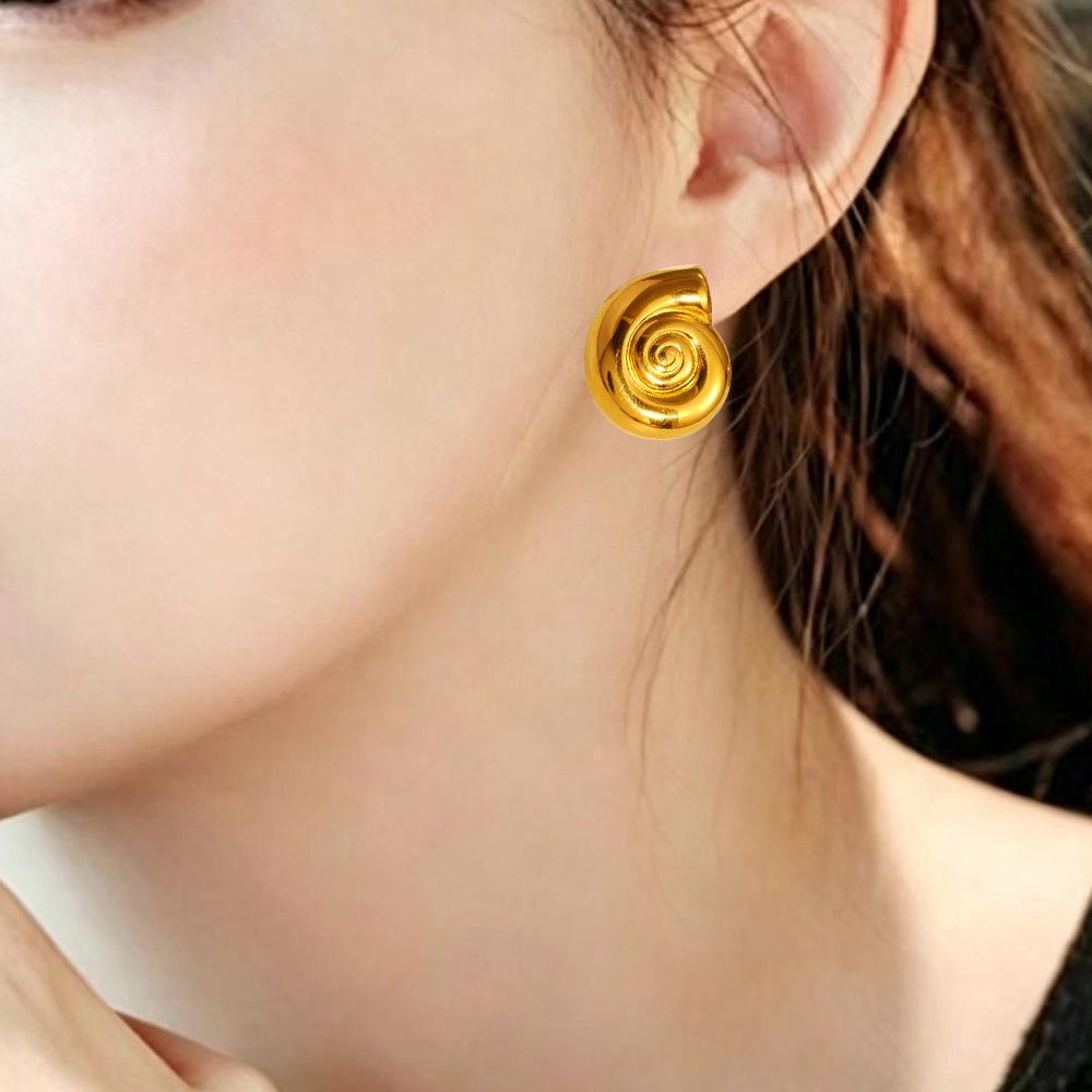 18K Gold-Plated Spiral Snail Earrings: Retro Style Stainless Steel Threaded Earrings for Women