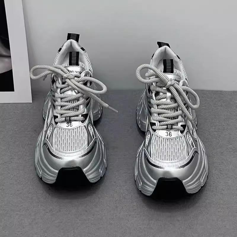 Casual dad shoes 2025 spring and summer new fashion mesh shoes casual sports shoes versatile thick-soled inner high women's shoes