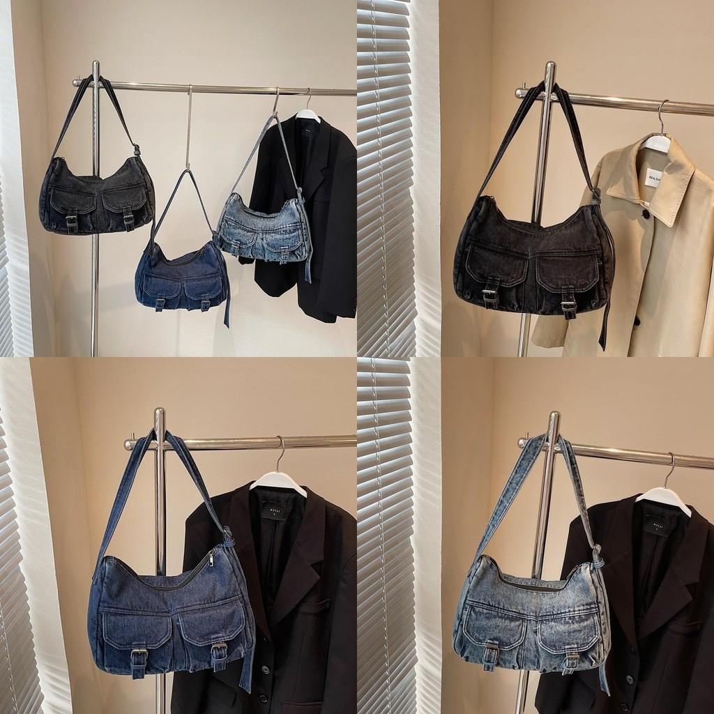 Denim Tote Bag For Women With Zipper Closure And Casual Style For Daily Use