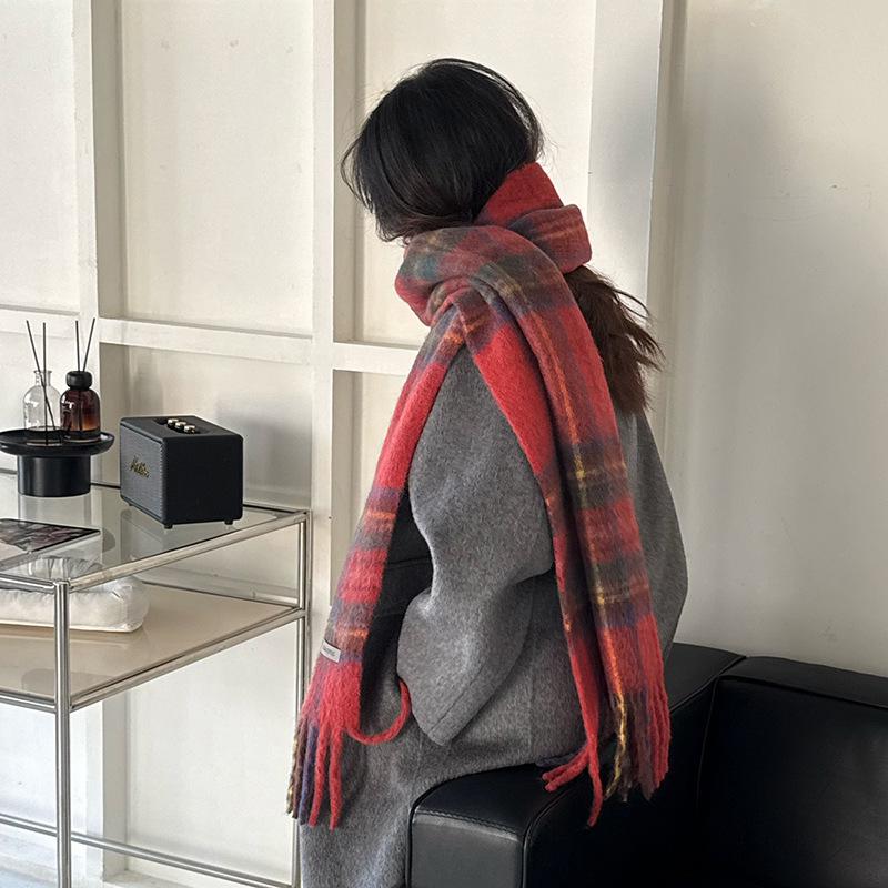 Women's Thickened Scarf: Soft Merino Wool Blend, Minimal Shedding, High Quality Winter Cold Protection