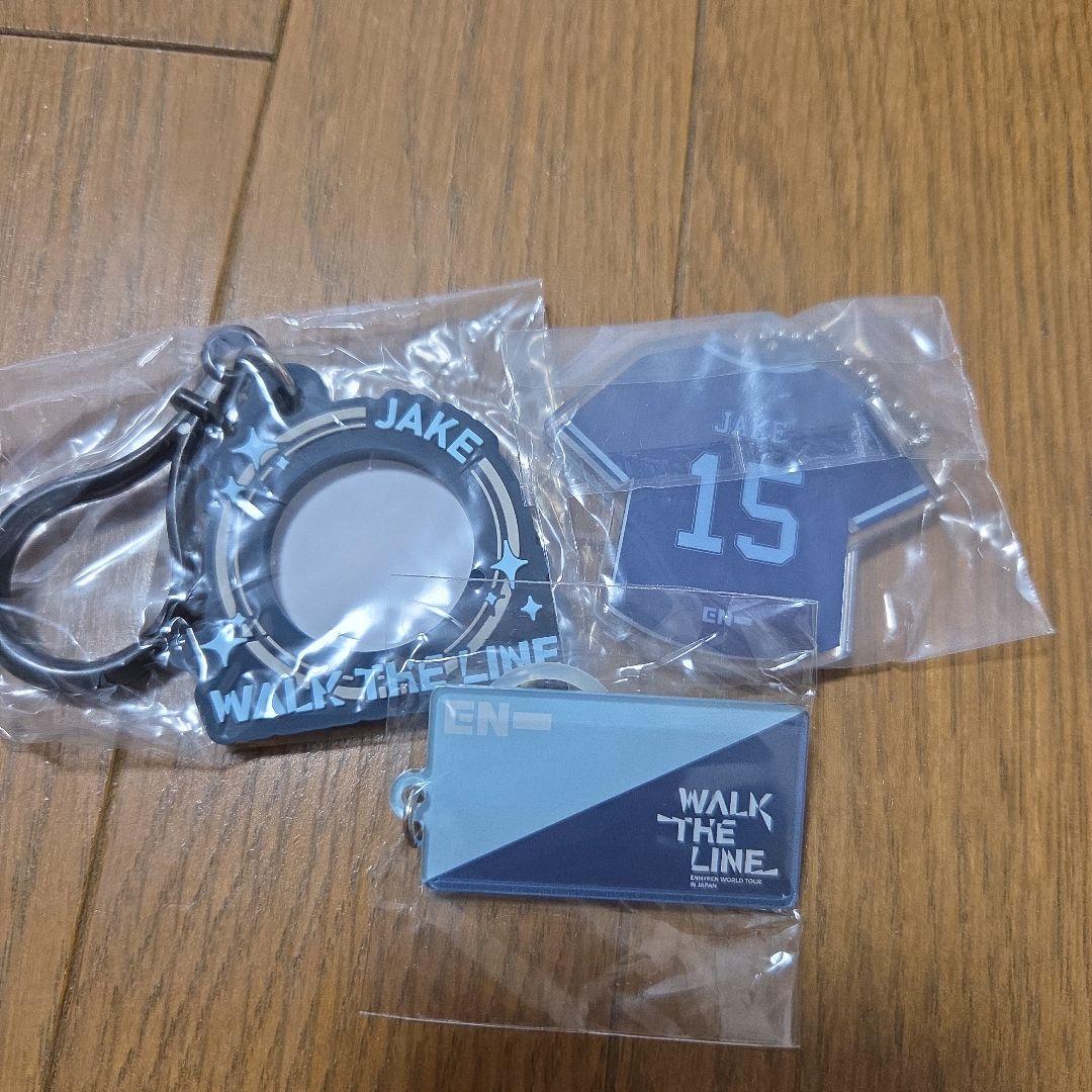 

[USED] ENHYPEN WALK THE LINE Gachagacha Jake