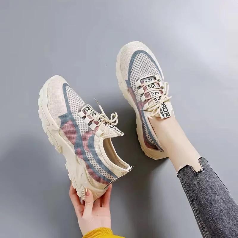 Fashion 2025 Spring New Ultra-light Running Shoes Sports Women's Shoes Mesh Non-slip Breathable Soft-soled Lightweight Casual Shoes