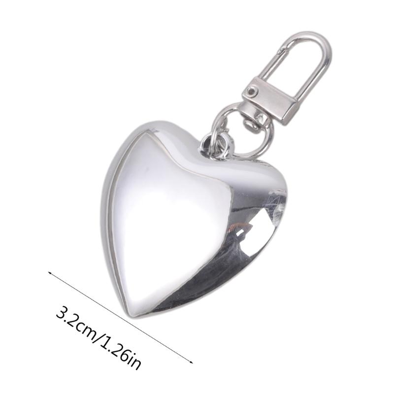 Exquisite Heart Keychain Big Hearts Women Bag Pendant Alloy Material Keyrings Perfect for Car Key Backpack Decoration