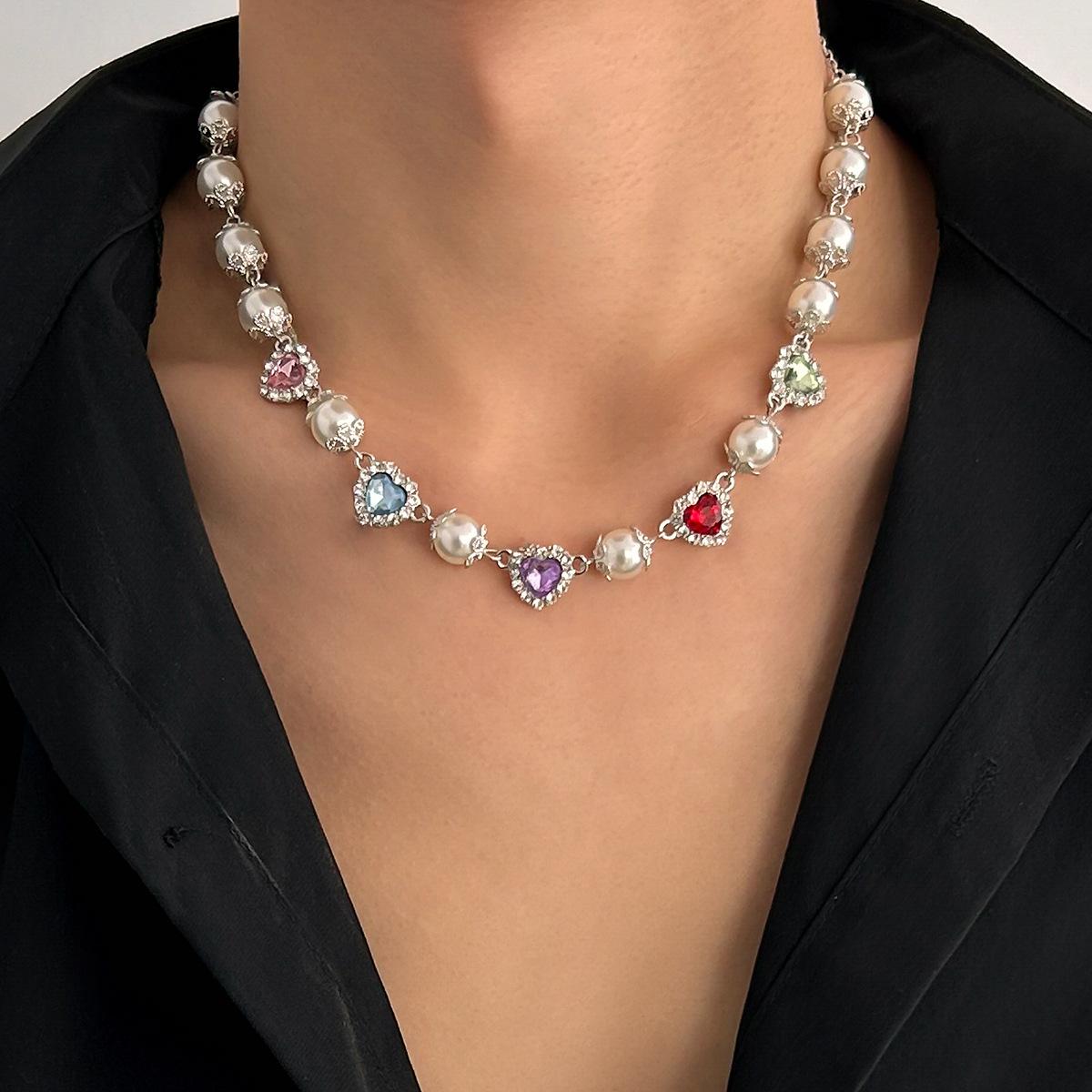 Punk Colorful Rhinestone Heart Pearl Splicing Necklace for Men Women Y2K Personality Beads Choker Necklace Party Jewelry Gifts