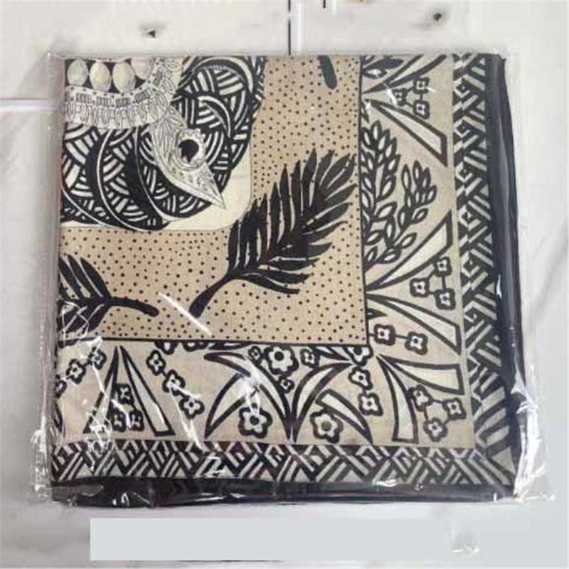 Eșarfă 130*130cm 30% Mătase +70% Lână Retro Vintage Șal Luxos Moale Înfășurare Mare Caldă de Iarnă pentru Femei