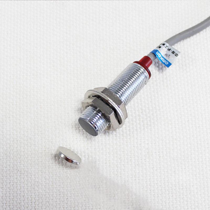 Hogong CM12-55NN2PP2 Magnetic Induction Proximity Sensor