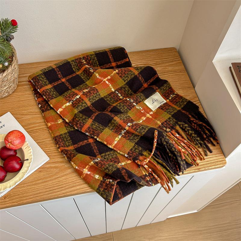 

Универсальный искусственный кашемировый мягкий и липкий клетчатый шарф с кисточками для женщин, зимний роскошный новый модный утолщенный теплый платок 196*65cm