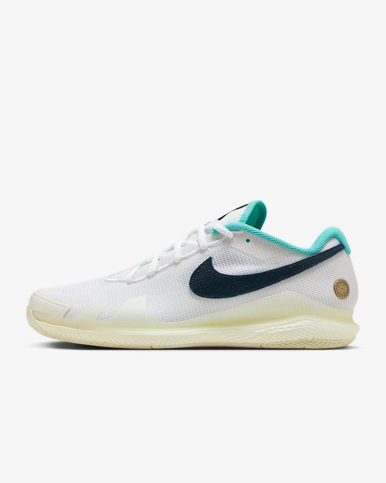 

Nike Мужские теннисные кроссовки Court Air Zoom Vapor Pro HM3705-141 Размер EU 41 чёрный/белый