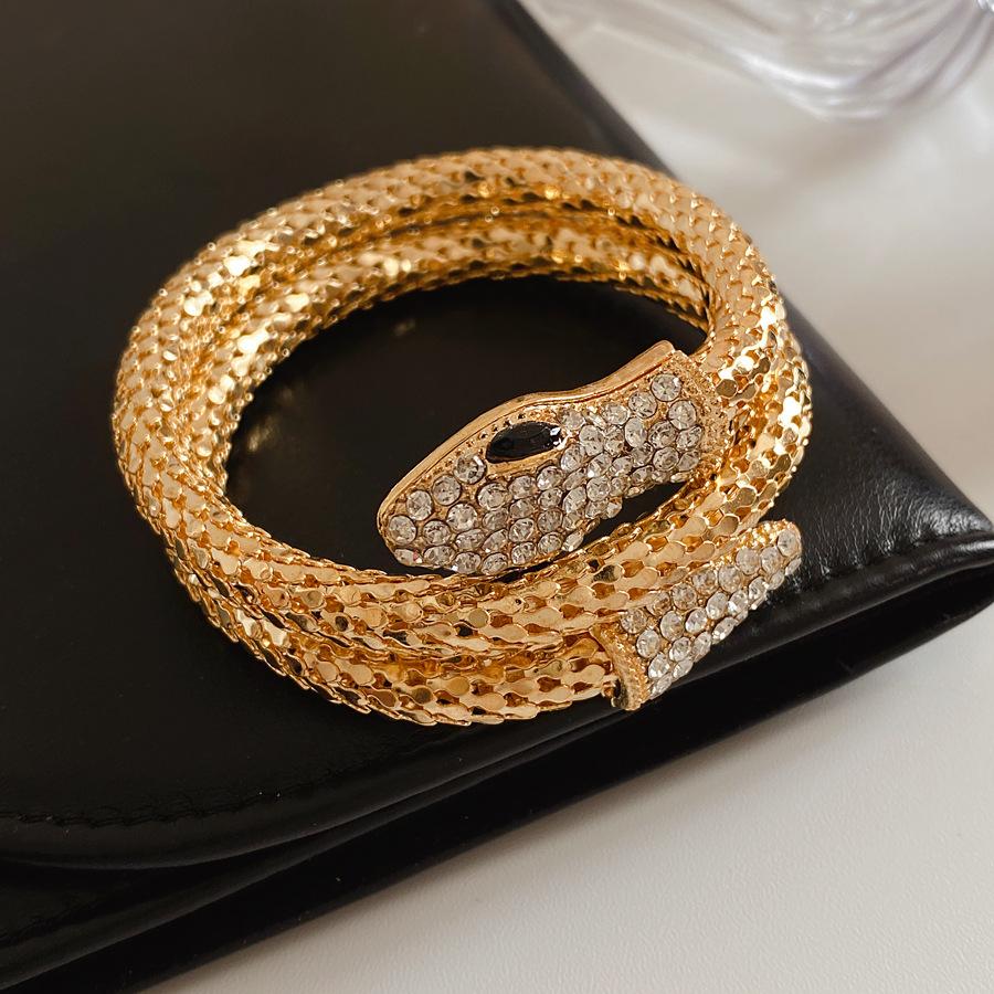 Serpentine Winding Diamond-encrusted Opening Bracelet, European and American High-end Bracelet, Cold Wind Exaggerated Jewelry