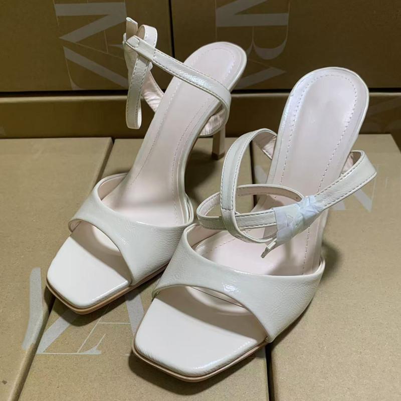 Fashion Ins Style Fashion Square Toe Patent Leather Women Gladiator Sandals Sexy Ankle Strap Buckle Thin High Heels Summer Office Shoes