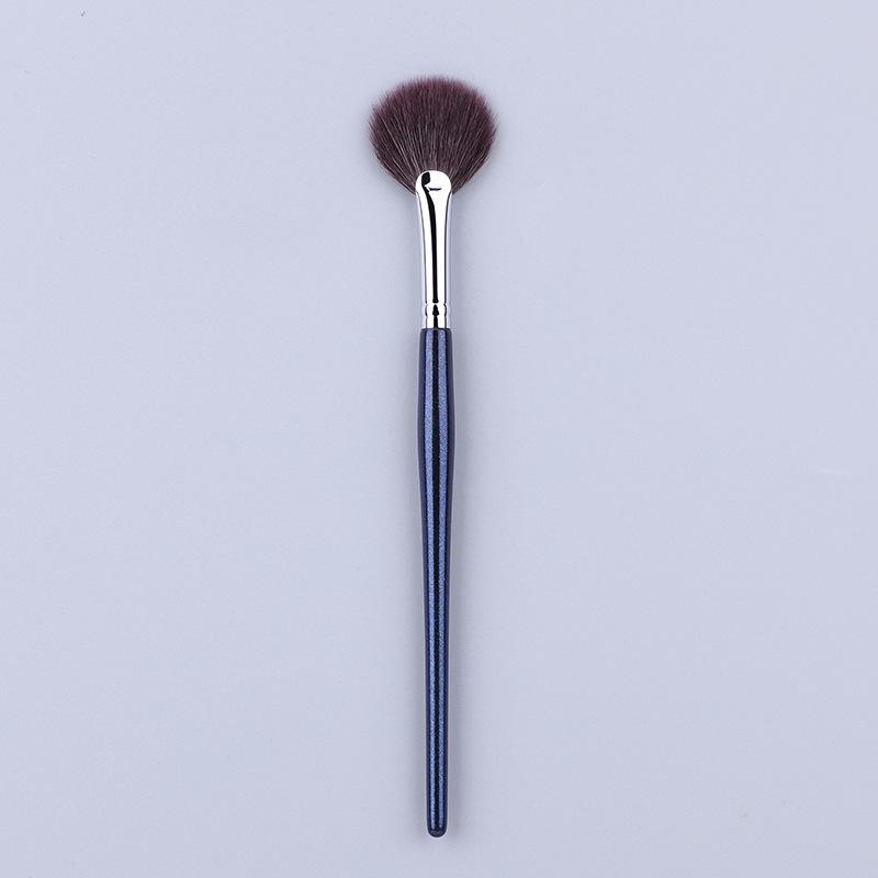 Genuine Wool 15-Piece Copper Tube Makeup Brush Set - Includes Highlight, Eyeshadow Brushes & Eyelash Comb