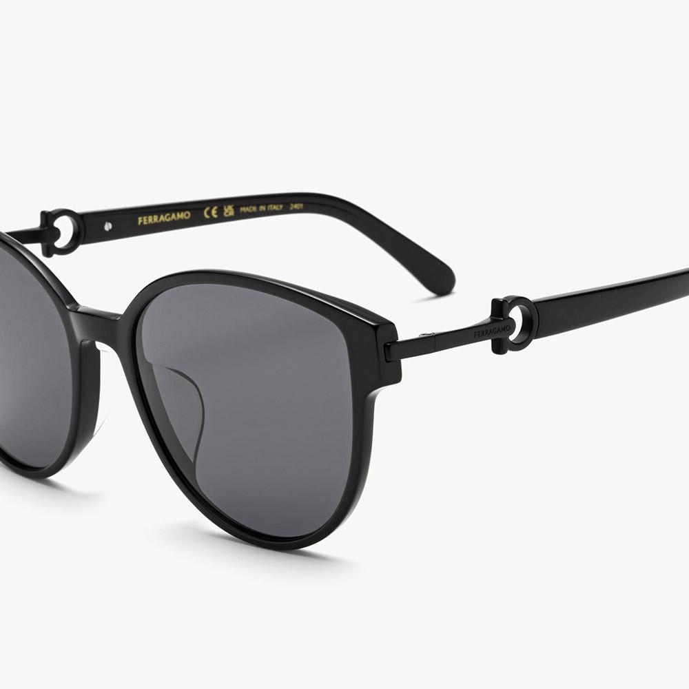 Pelagamoaiweeo Sunglasses (Sf3003Slbk 001 60)