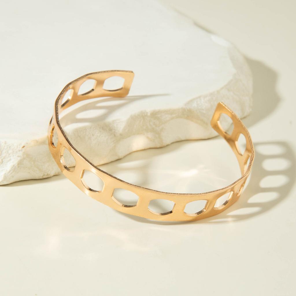 Jewelry Retro Stacked Bracelet Simple Geometric Opening Round Bead Gold Glossy Bracelet Set