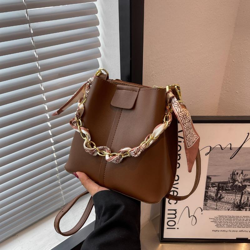 Premium texture bucket bag women's bag new trendy fashion messenger bag niche chain portable bucket bag