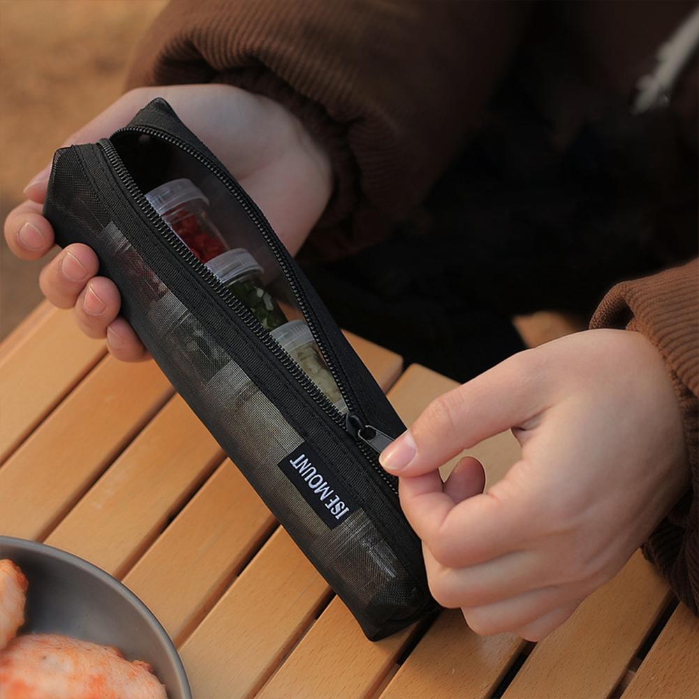 Camping Spice Kit with 5 Seasoning Bottles Portable Travel Spice Container Bag Seasoning Storage Bag for Picnic Cooking Barbecue