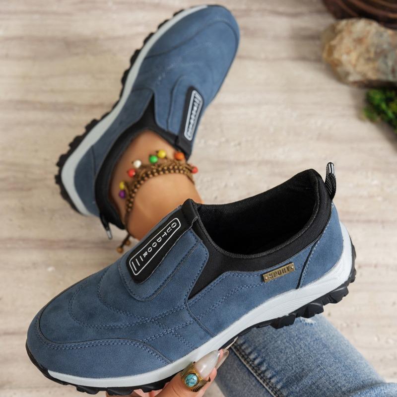 New Casual Sports Walking Shoes, Large-sized Mountain Climbing and Running Board Shoes