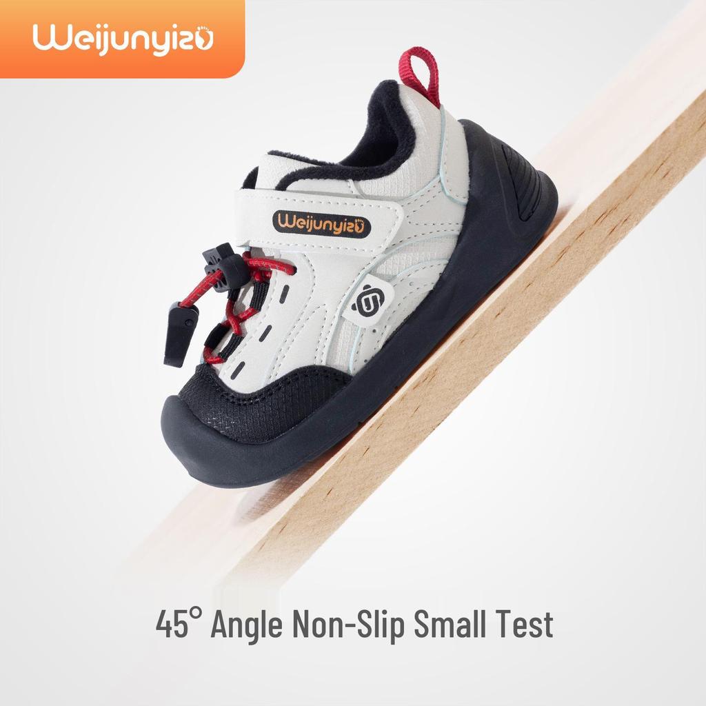 Wei Jun Yi Toddler Winter Cotton Shoes, Soft Sole, Plus Velvet, for 1-3 Year Olds, Girls' Functional Footwear.