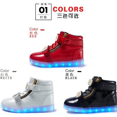 Chaussures de sport décontractées lumineuses pour hommes, chaussures lumineuses à LED, chaussures de skateboard décontractées à bouton de commutation coloré, populaires
