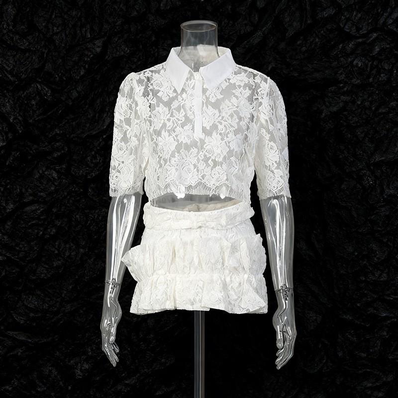 

French Sexy Pure Desire Style Suit Embroidered Short Top + Solid Color Pleated Skirt Two-piece Set S белый