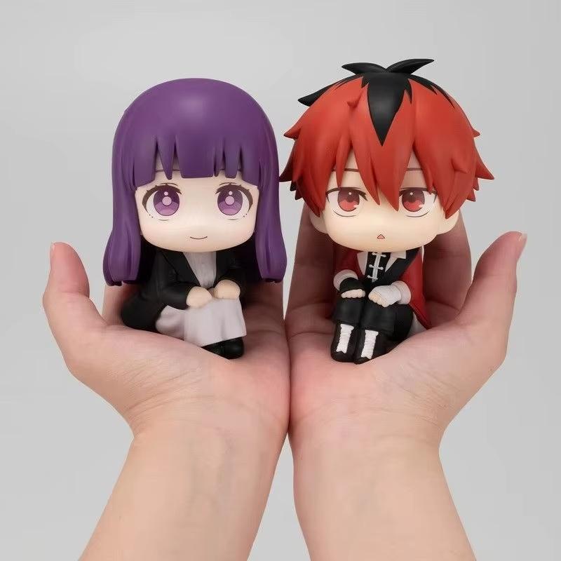 New 11Cm Anime Sousou No Frieren Frieren Action Figure Look Up Doll Cute Model Sitting Posture Collection Figures Birthday Gifts