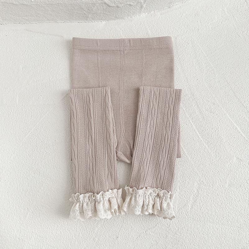 Spring/Summer Kids Lace Trim Korean-Style Stretch Leggings - Sweet, Versatile, Cropped Pants for Girls L for height 102-116cm