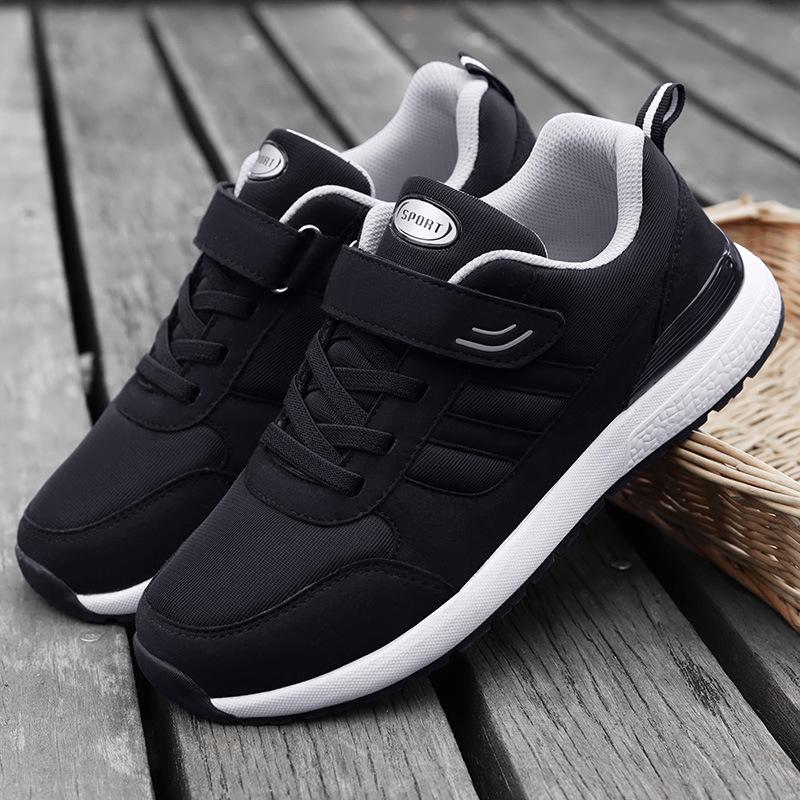 Mode Frühling Lila Strick-Sneaker Damen Slipper Mama Schuhe Weiche Sohle Schuhe für ältere Menschen Mittelalterliche Ältere Sneaker Walking Schuhe