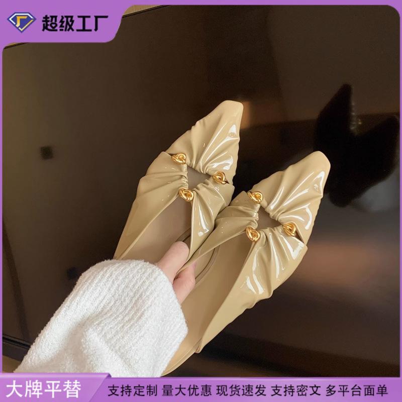 Grape mother single shoes 2025 spring women's triangular buckle hollow pointed shoes pleated muller shoes fashionable rear empty high heels