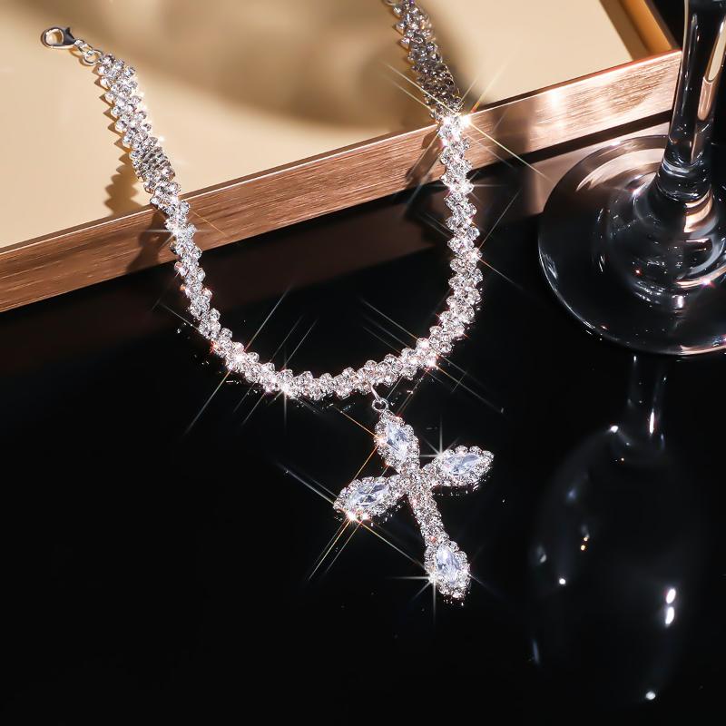 Elegant Luxury Inlaid Synthetic Zirconia Hip Hop Cross Necklace For Women Girls Sparkling Pendant Party Jewelry Birthday Gift