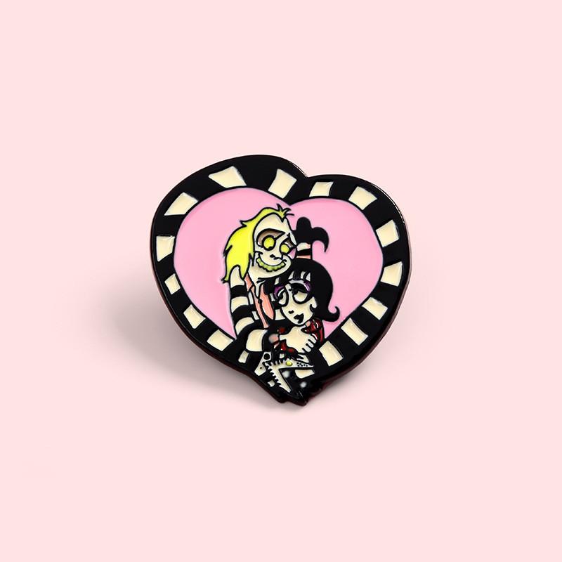 Creative Cartoon Heart Brooch Charming Heartshaped Pin For Unique Style Enthusiasts