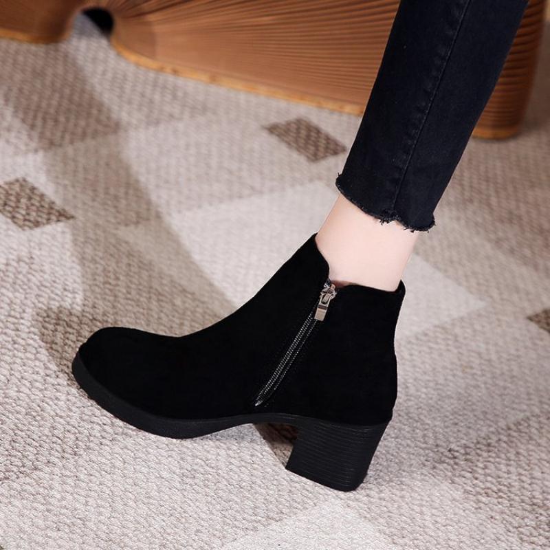 Women's Autumn and Winter  New Fashion Solid Temperament Ankle Boots Round Head Square Heel Slip on Solid Casual Boots Size
