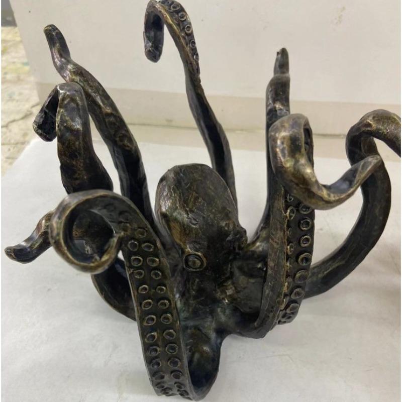 New Octopus Sculpture, Resin Decorative Item, Ocean-themed Living Room Garden Landscape Décor, Unique Home Decoration