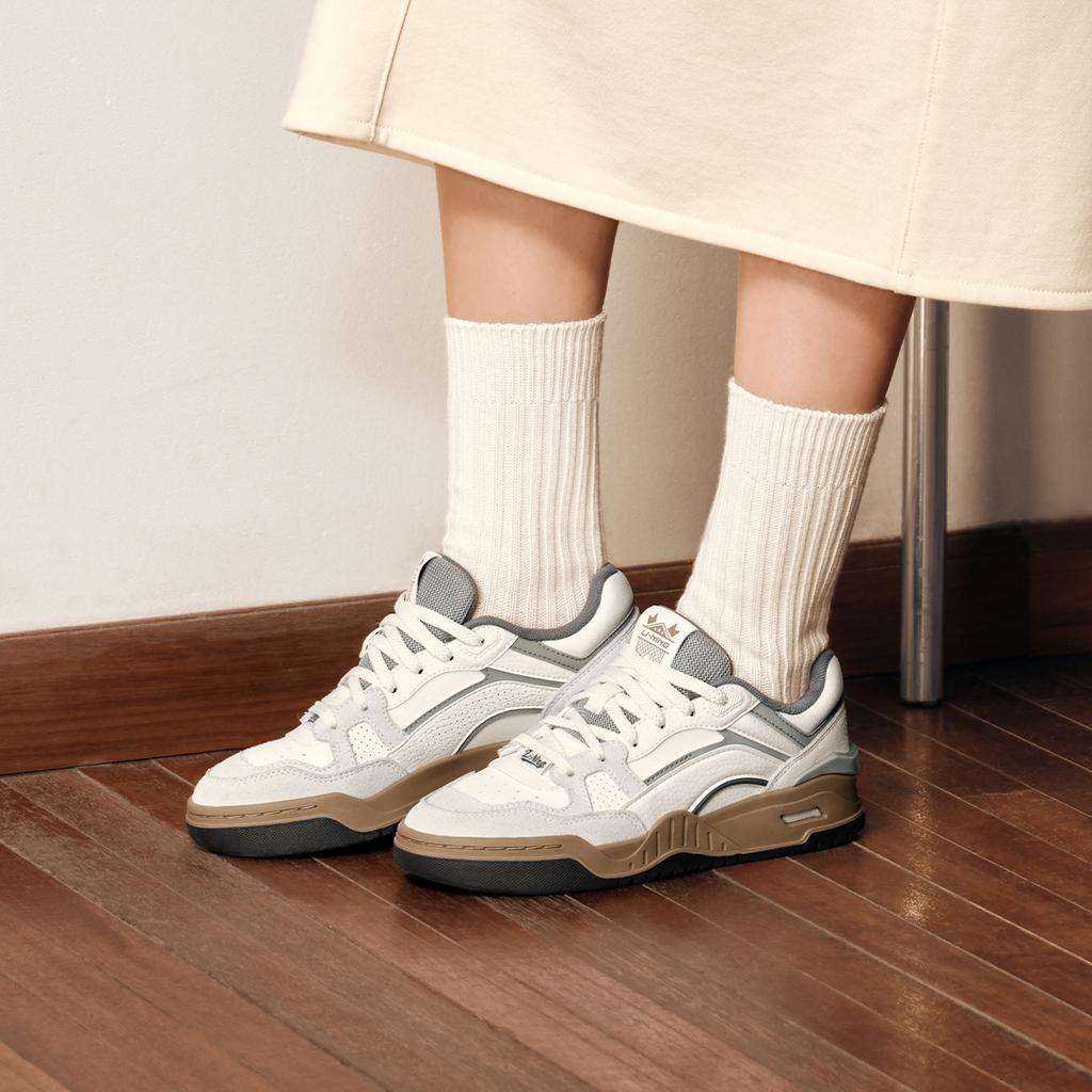 New LiNing Moon White 2.0 Anti Slip And Wear Resistant Breathable Low Top Skateboard Shoes Women's Ecru AGCU276-10