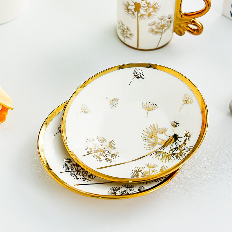 Nordyckie Złote Ceramiczne Filiżanki do Kawy z Spodkiem Vintage Kubek Biurowy Złocone Filiżanki do Popołudniowej Herbaty Zestaw Gospodarstwa Domowego Naczynia do Napojów