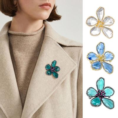 Women Brooch Flower Faux Crystal Decor Anti-slip Bag Coat Collar Hat Scarf Decoration Clothes