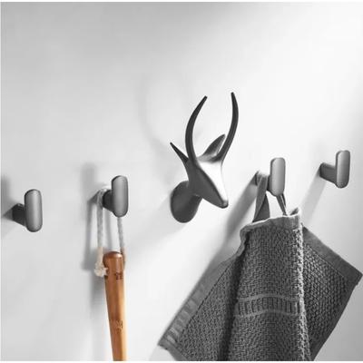 Bağlantı elemanları ve kancalar – Askılıklar