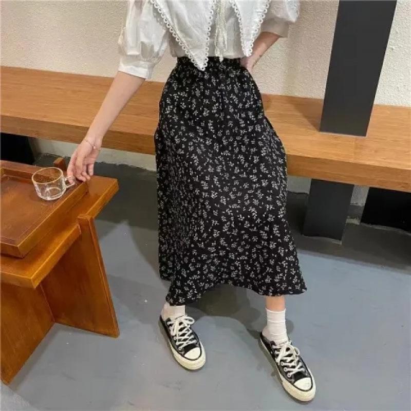 Summer Floral A-line Midi Skirt for Plus Size Women - Slimming, Tummy Coverage