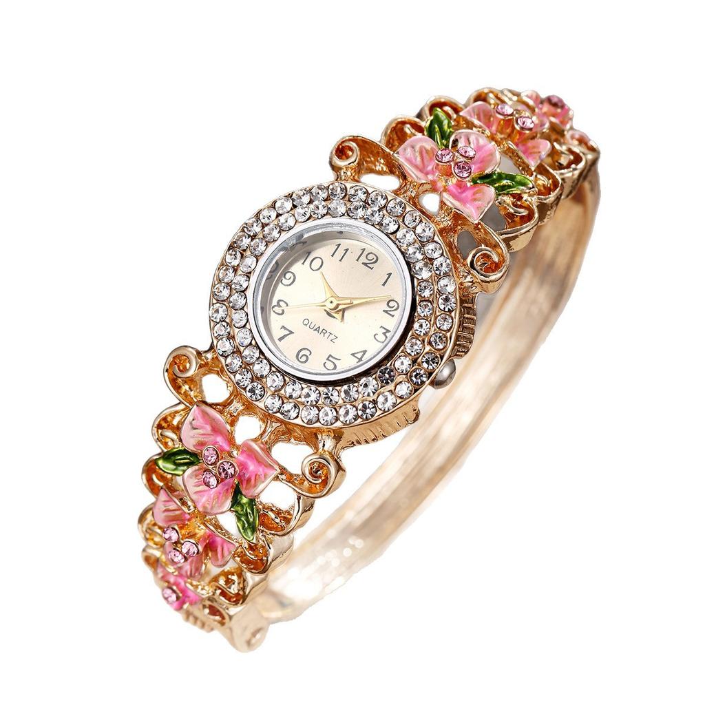 Vintage Court Style Floral Watch for Women Quartz Wristwatch